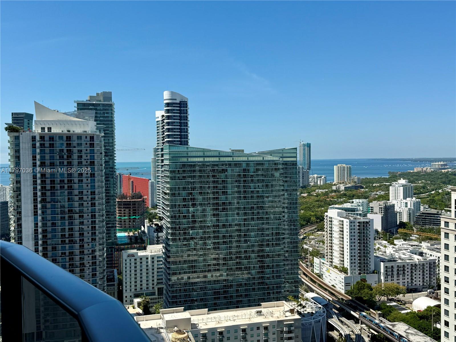 BRICKELL HEIGHTS EAST CON - Residential Lease