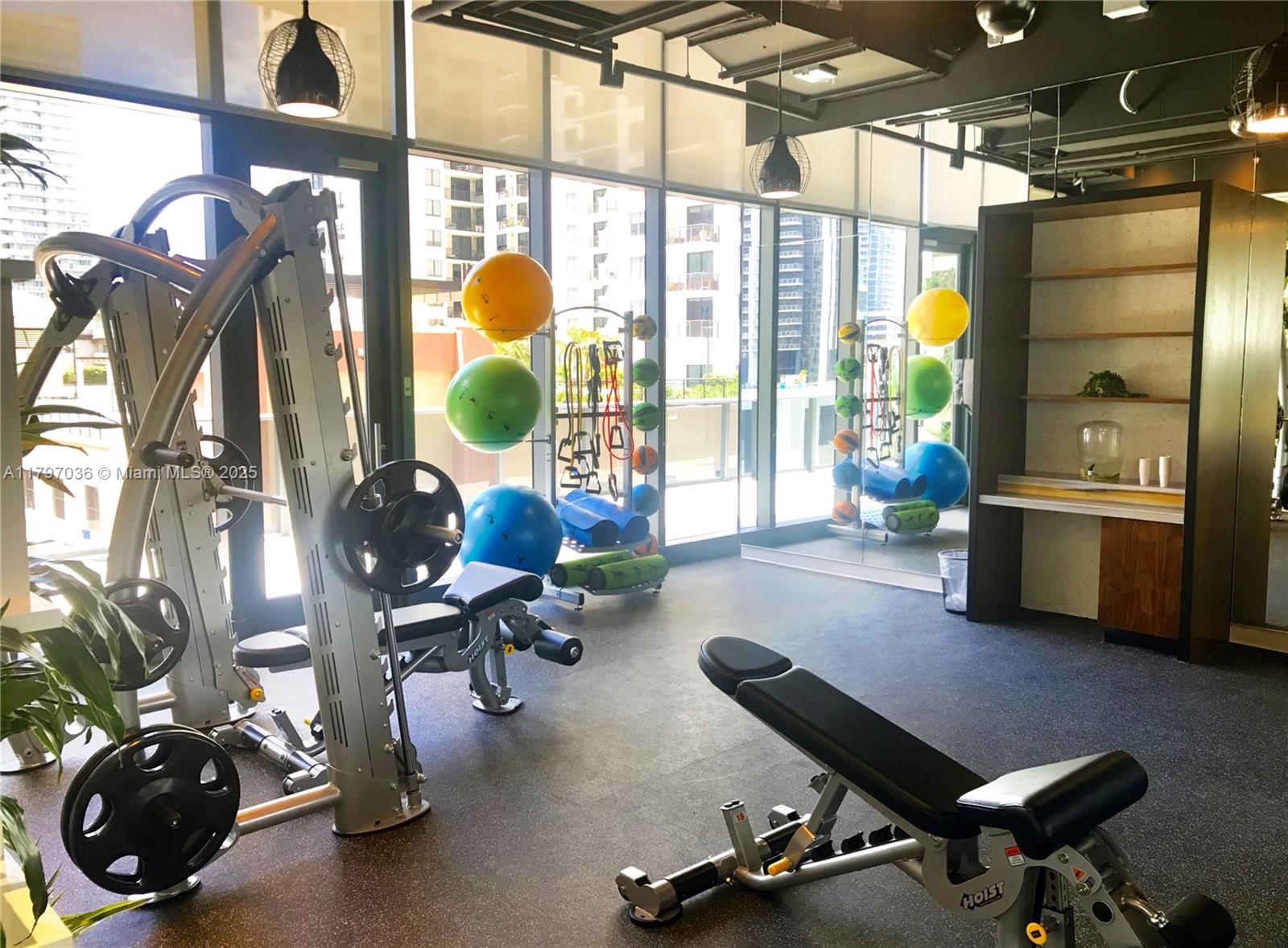 BRICKELL HEIGHTS EAST CON - Residential Lease