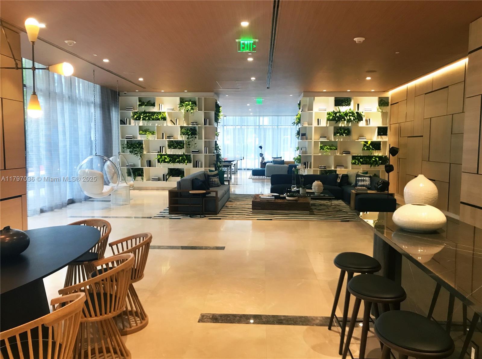 BRICKELL HEIGHTS EAST CON - Residential Lease