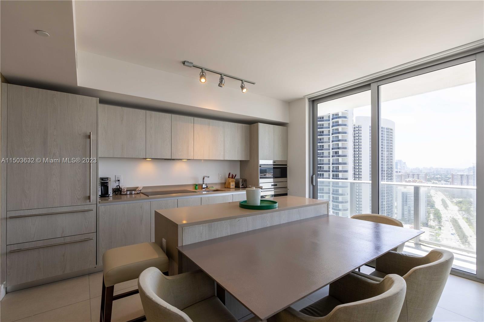4111 SOUTH OCEAN DRIVE CO - Residential
