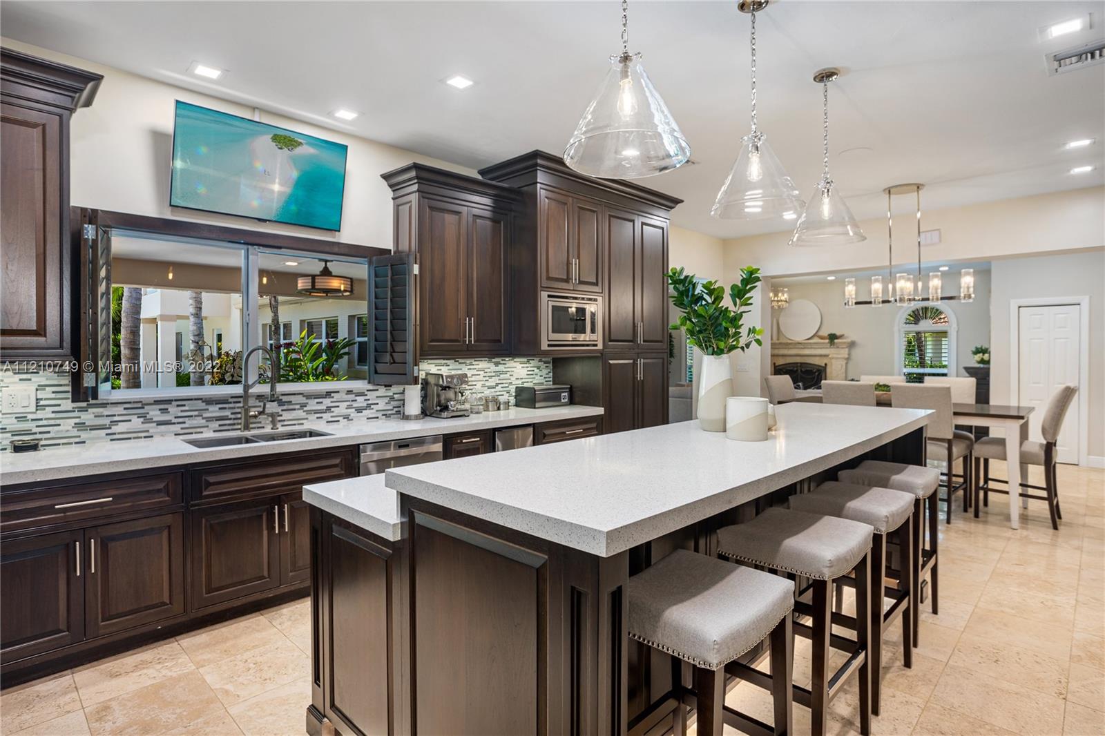 COLLINS ACRES - Residential