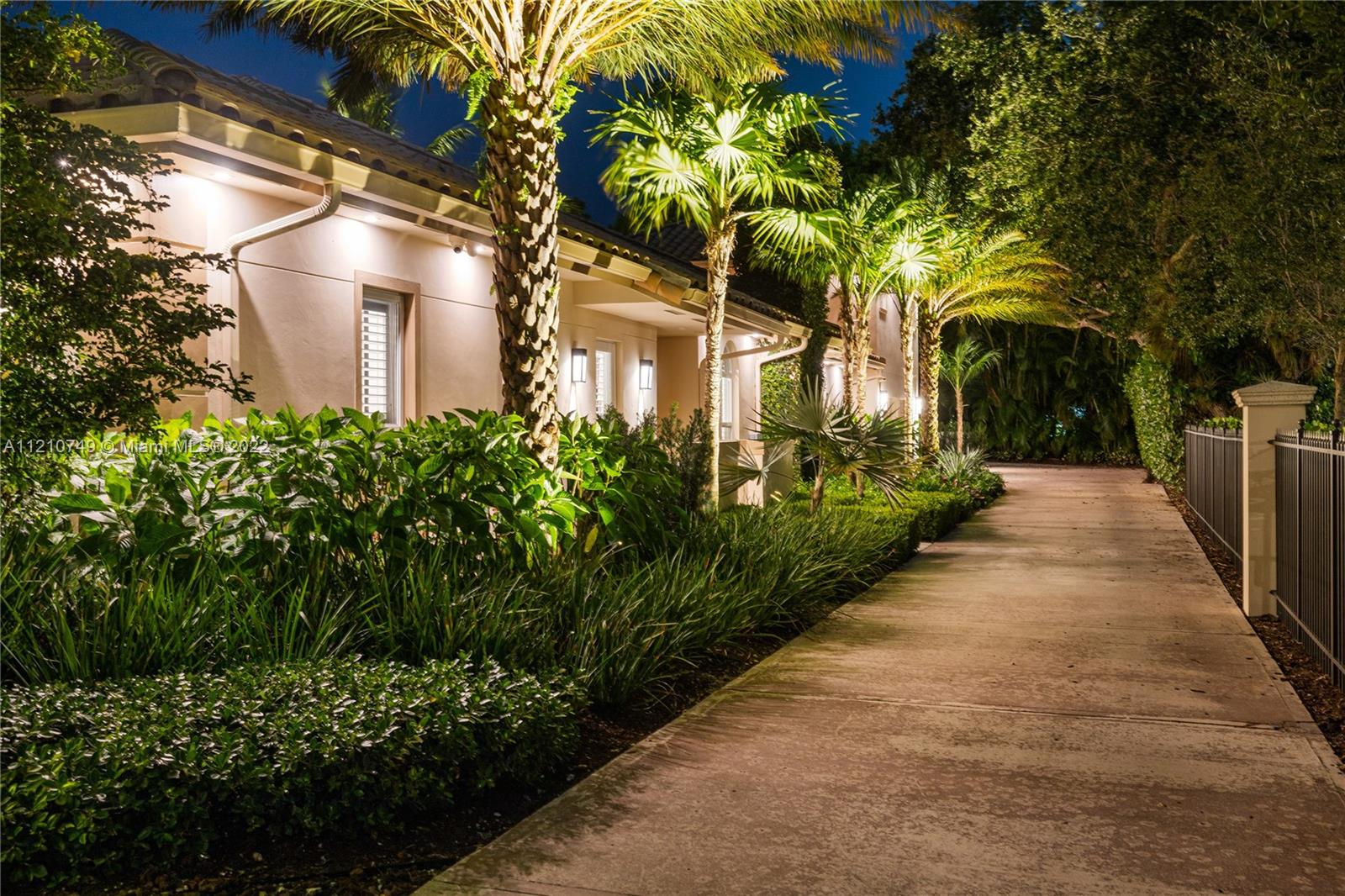 COLLINS ACRES - Residential