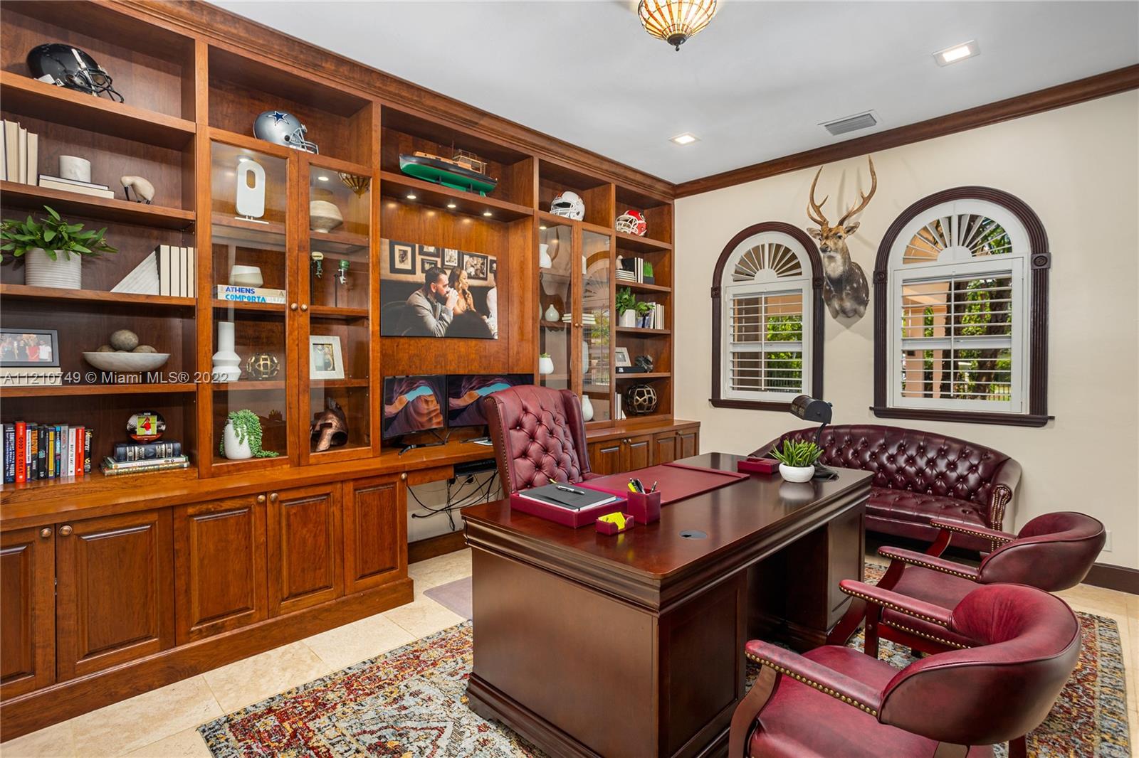 COLLINS ACRES - Residential