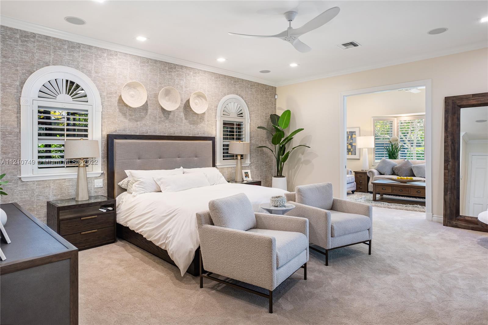 COLLINS ACRES - Residential