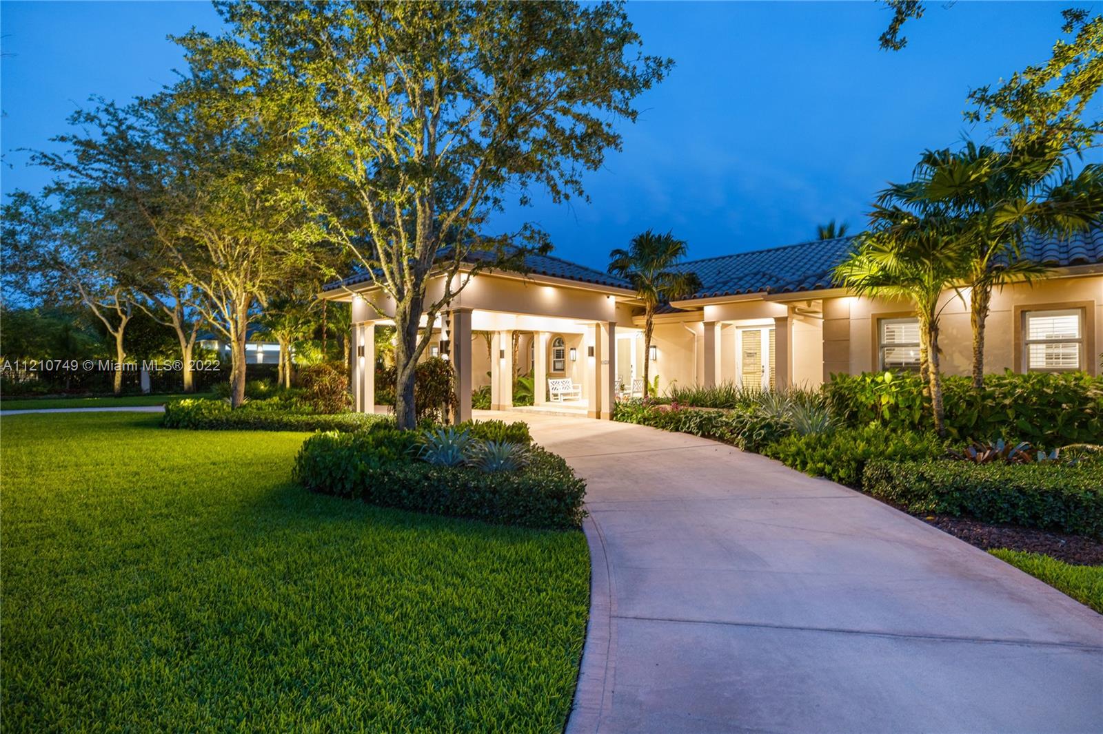 COLLINS ACRES - Residential