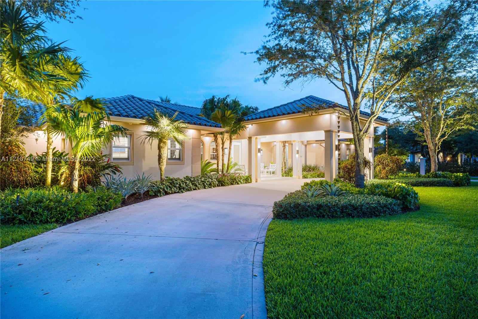 COLLINS ACRES - Residential