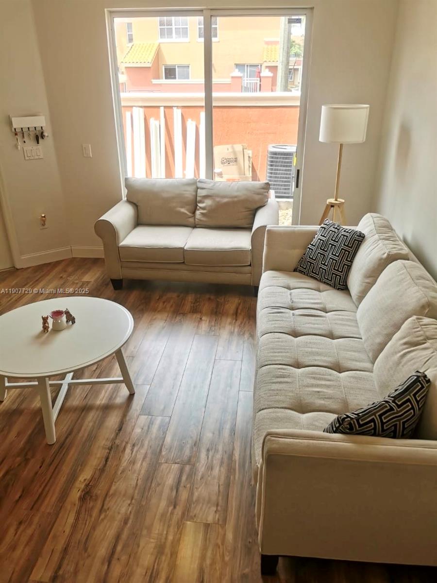 THE GATES AT DORAL ISLES - Residential