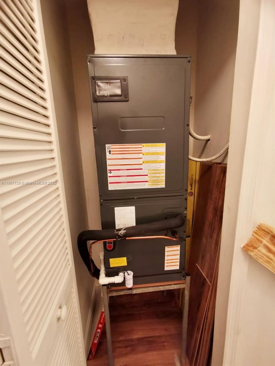 THE GATES AT DORAL ISLES - Residential