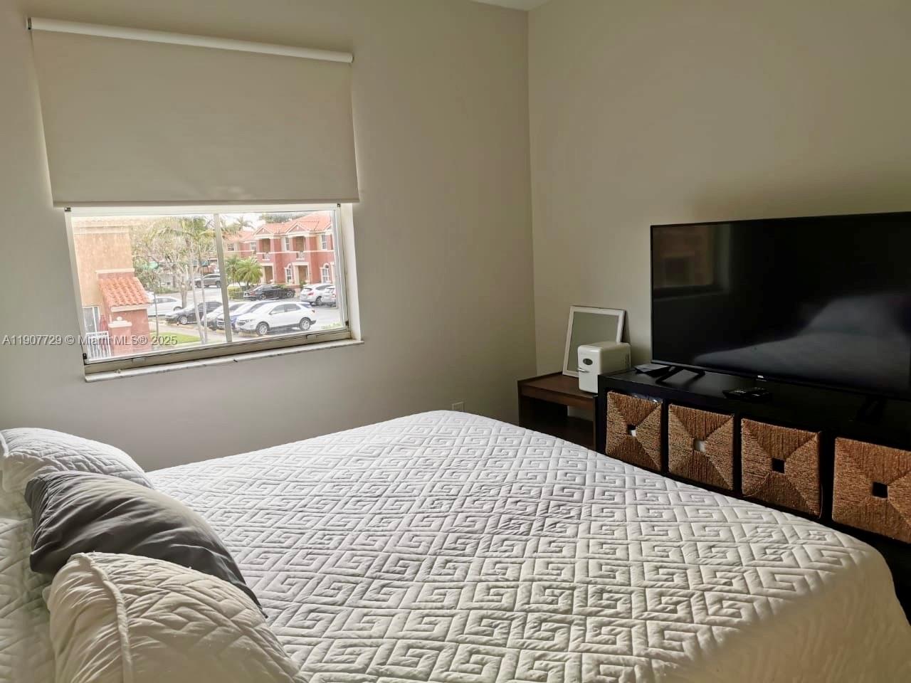 THE GATES AT DORAL ISLES - Residential