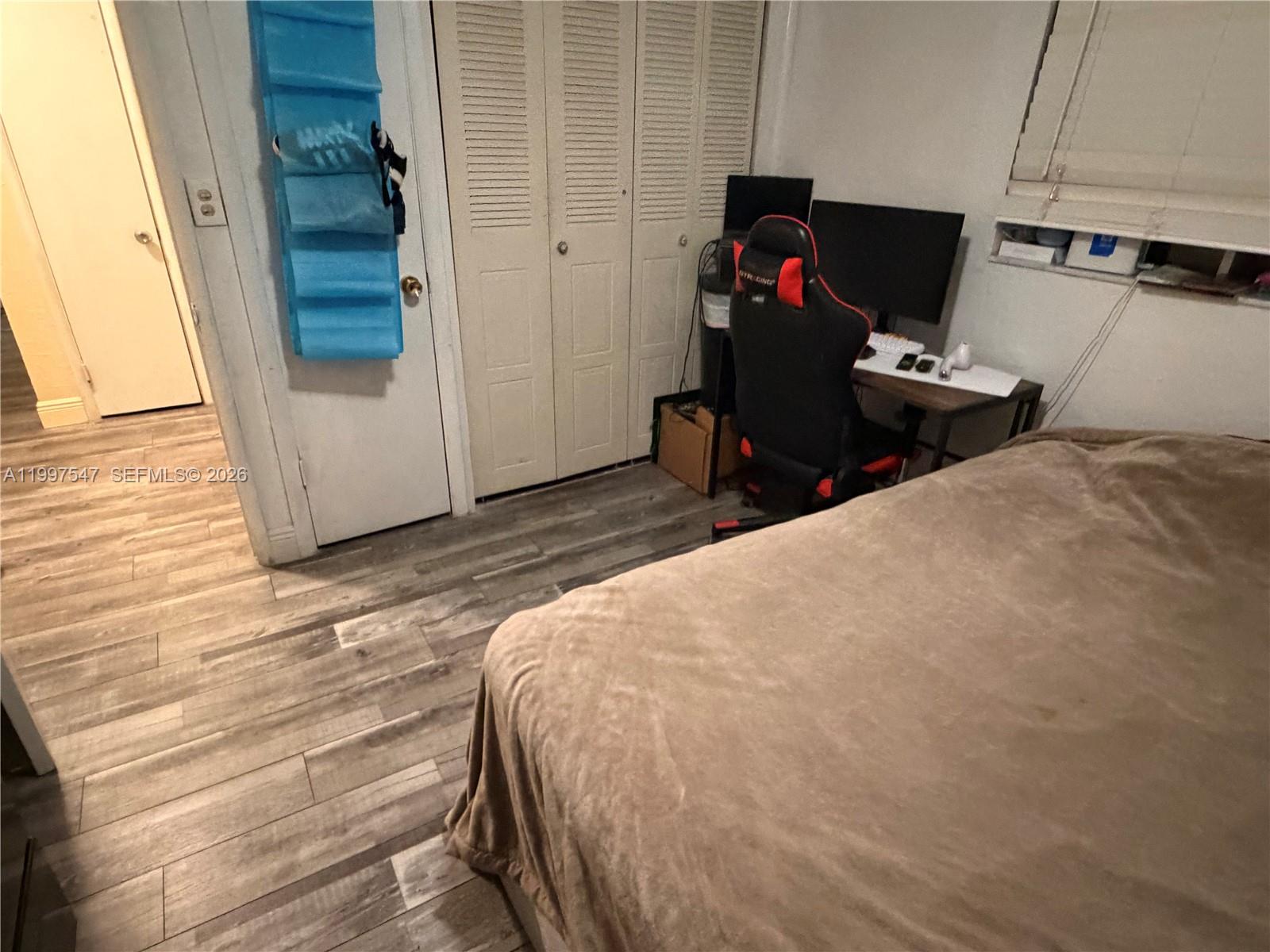 COLLEGE PARK - Residential