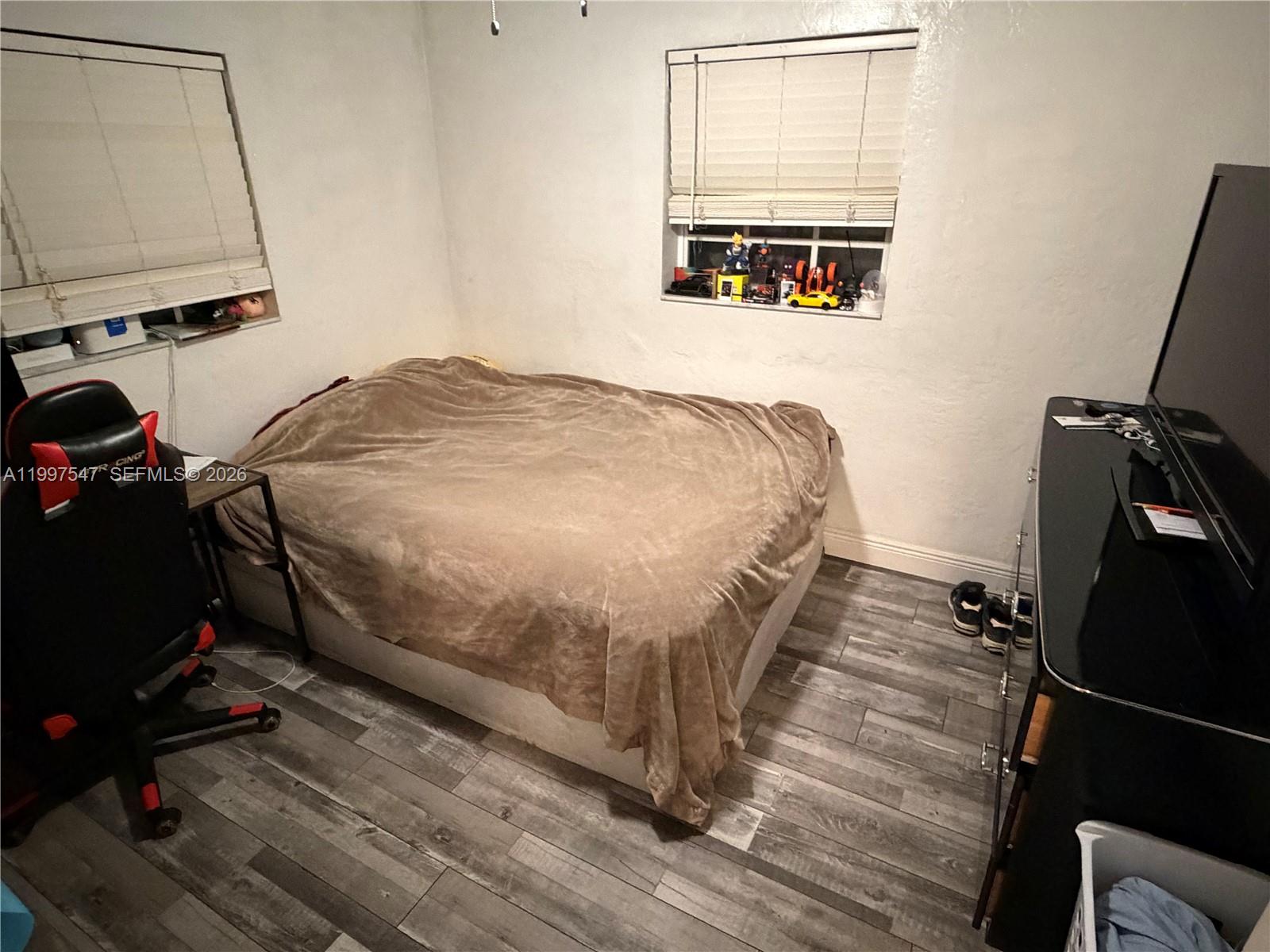 COLLEGE PARK - Residential