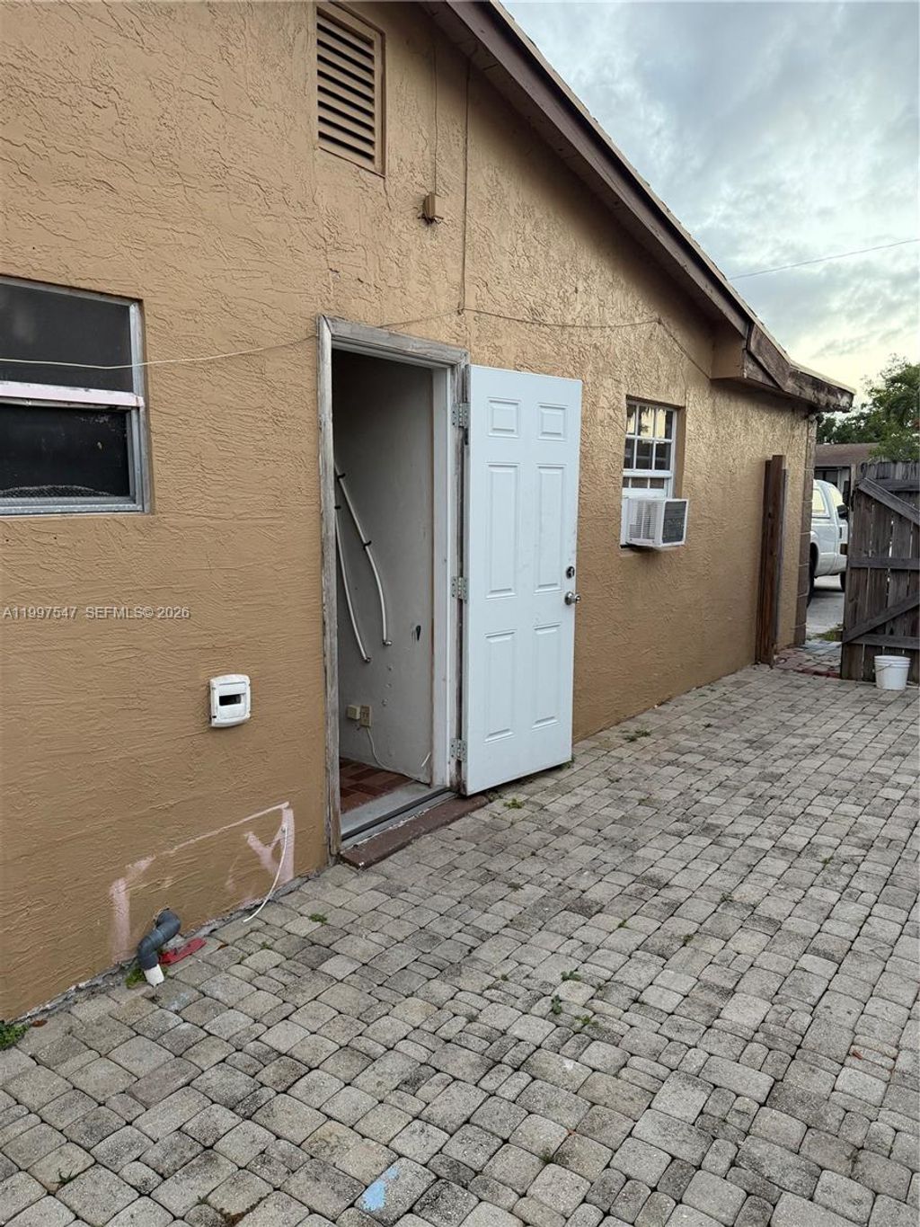 Photo of 648 NW 2nd Ter, Deerfield Beach, FL 33441 (MLS # A11997547)