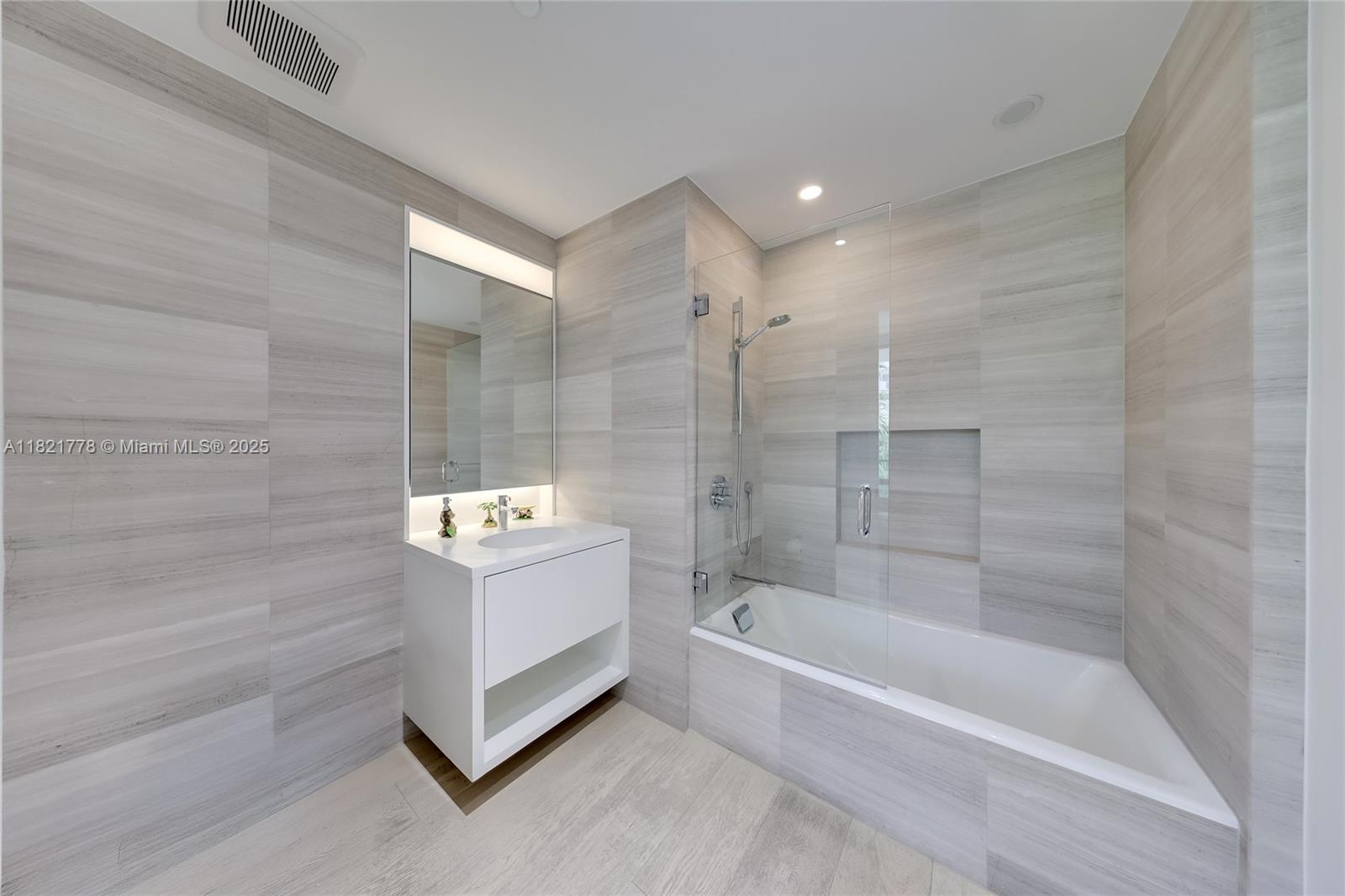 300 COLLINS CONDO - Residential