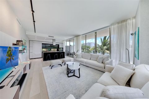 300 Collins Ave 3D Miami Beach FL 33139