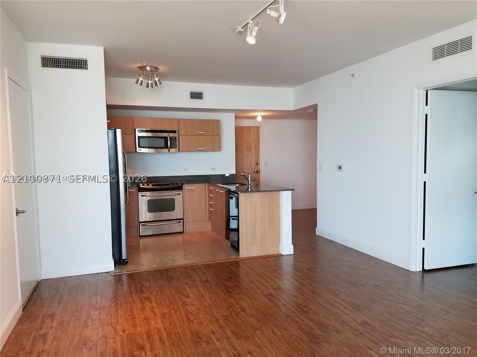 350 S Miami Ave 3705