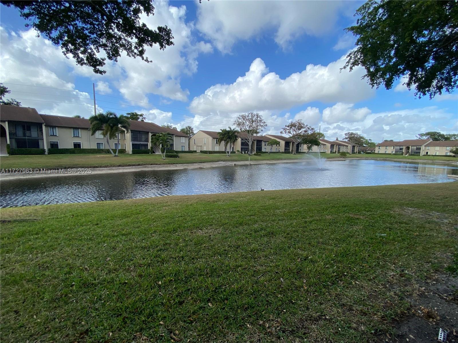 PINE RIDGE NORTH VILLAGE - Residential