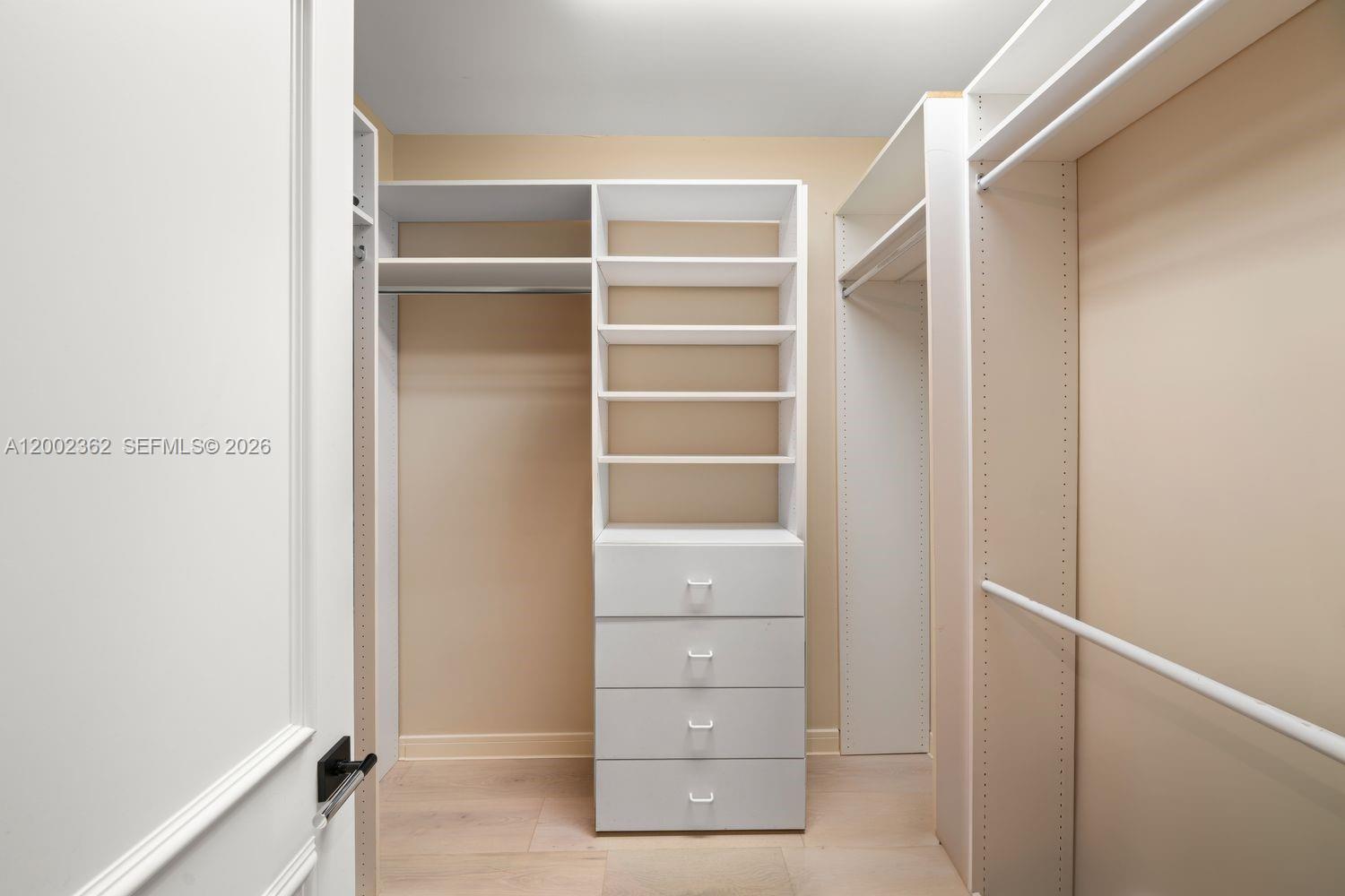 LAUDERDALE SHORES REAMEN - Residential