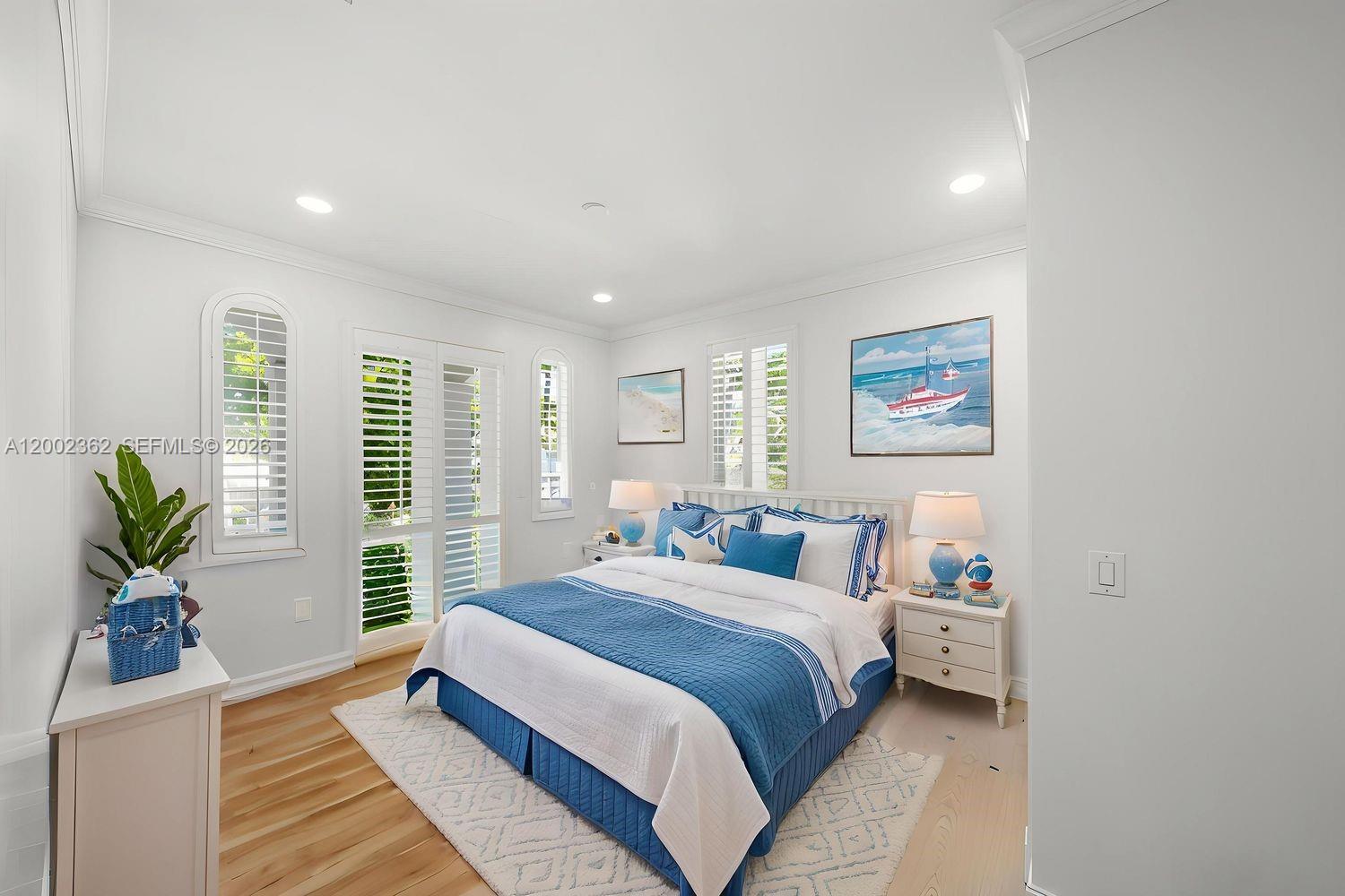 LAUDERDALE SHORES REAMEN - Residential