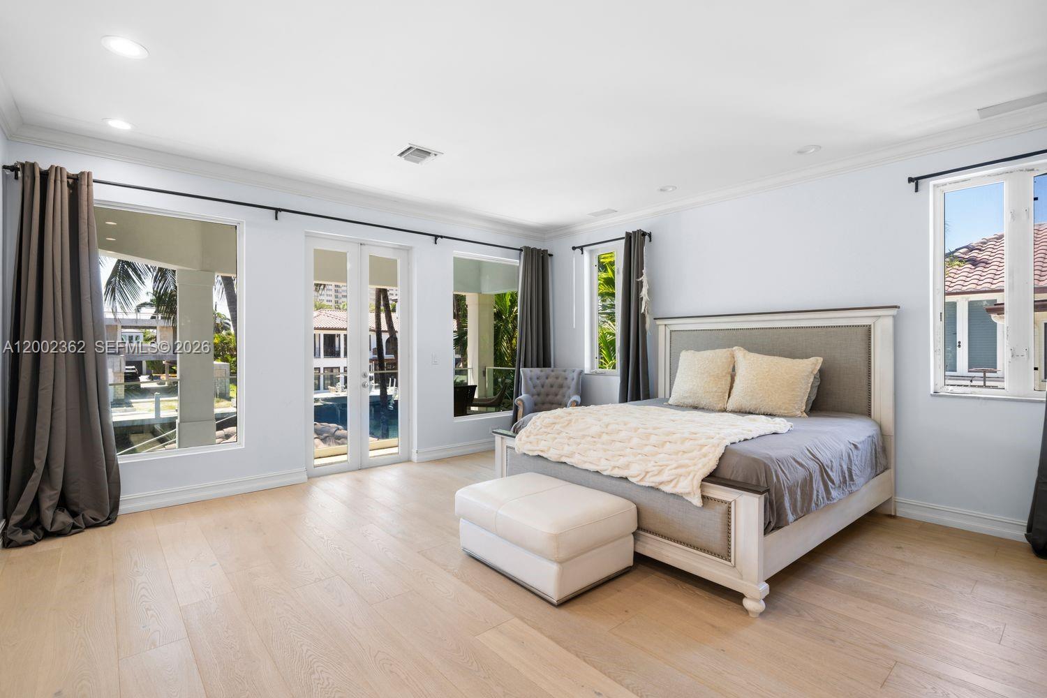 LAUDERDALE SHORES REAMEN - Residential