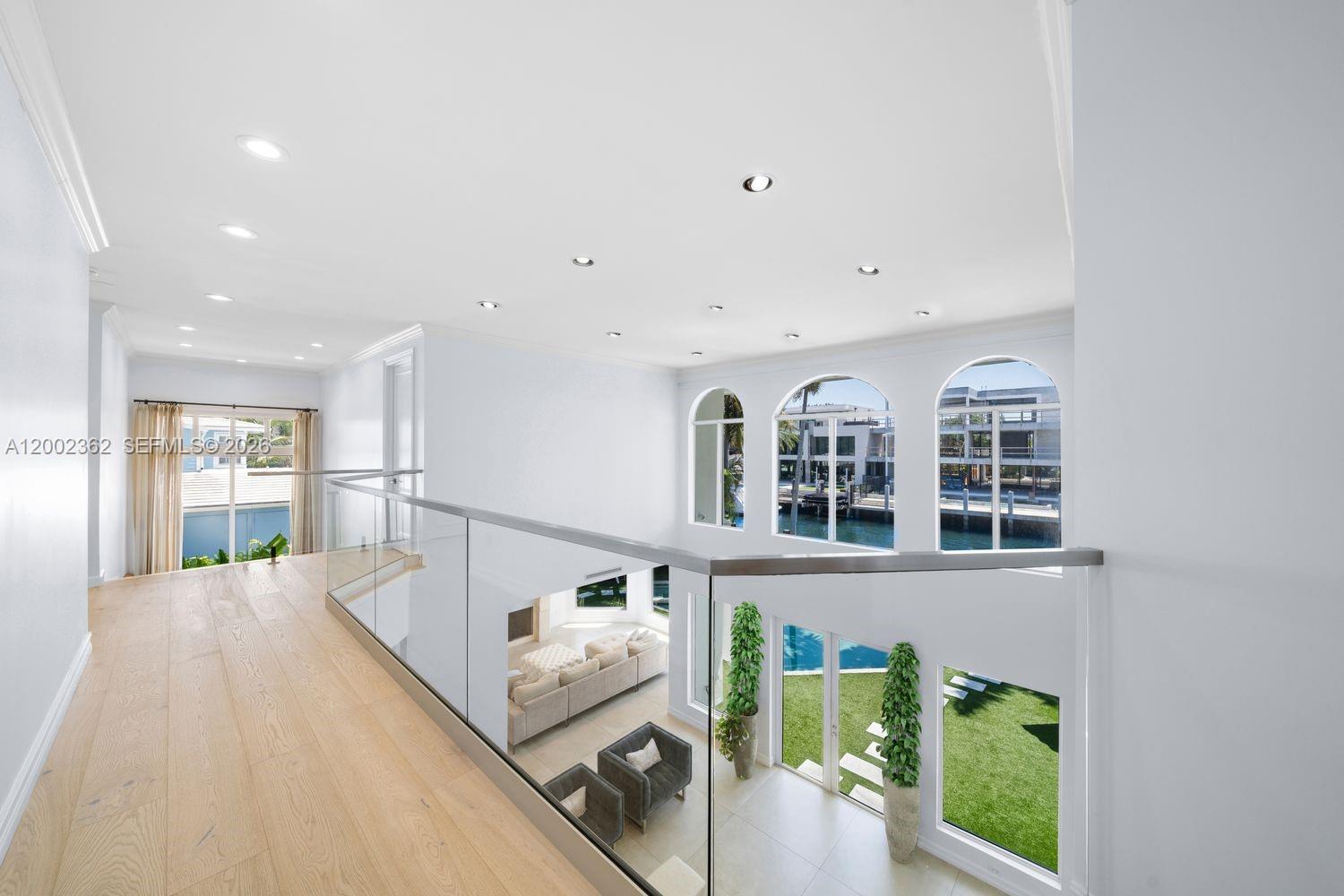 LAUDERDALE SHORES REAMEN - Residential