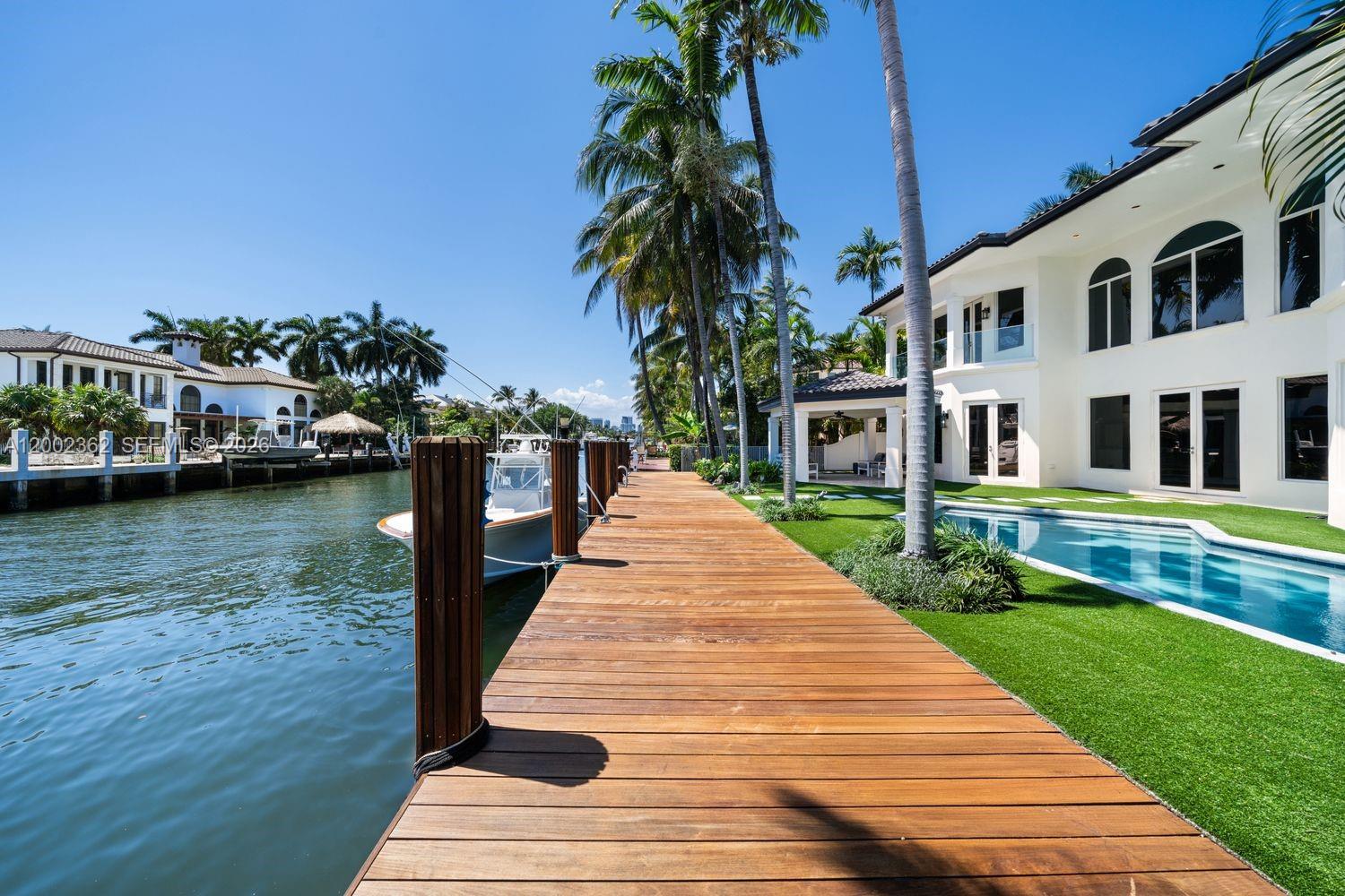 LAUDERDALE SHORES REAMEN - Residential