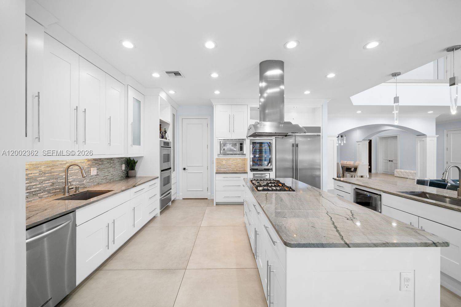 LAUDERDALE SHORES REAMEN - Residential