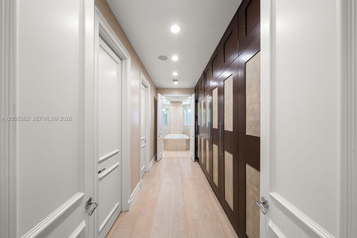 LAUDERDALE SHORES REAMEN - Residential