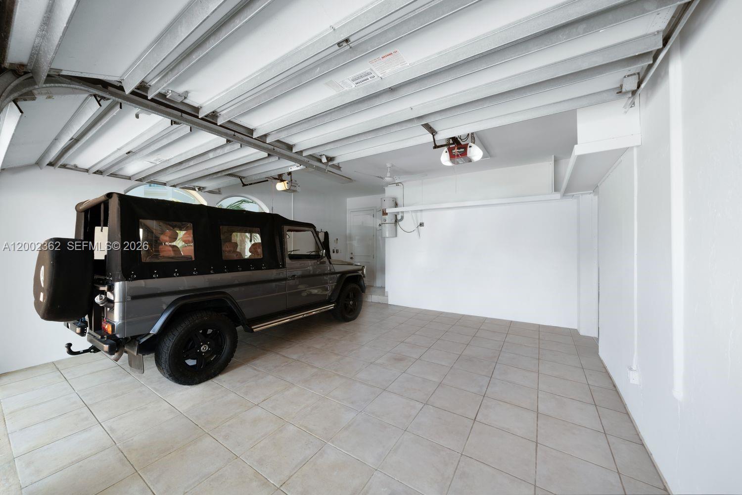 LAUDERDALE SHORES REAMEN - Residential