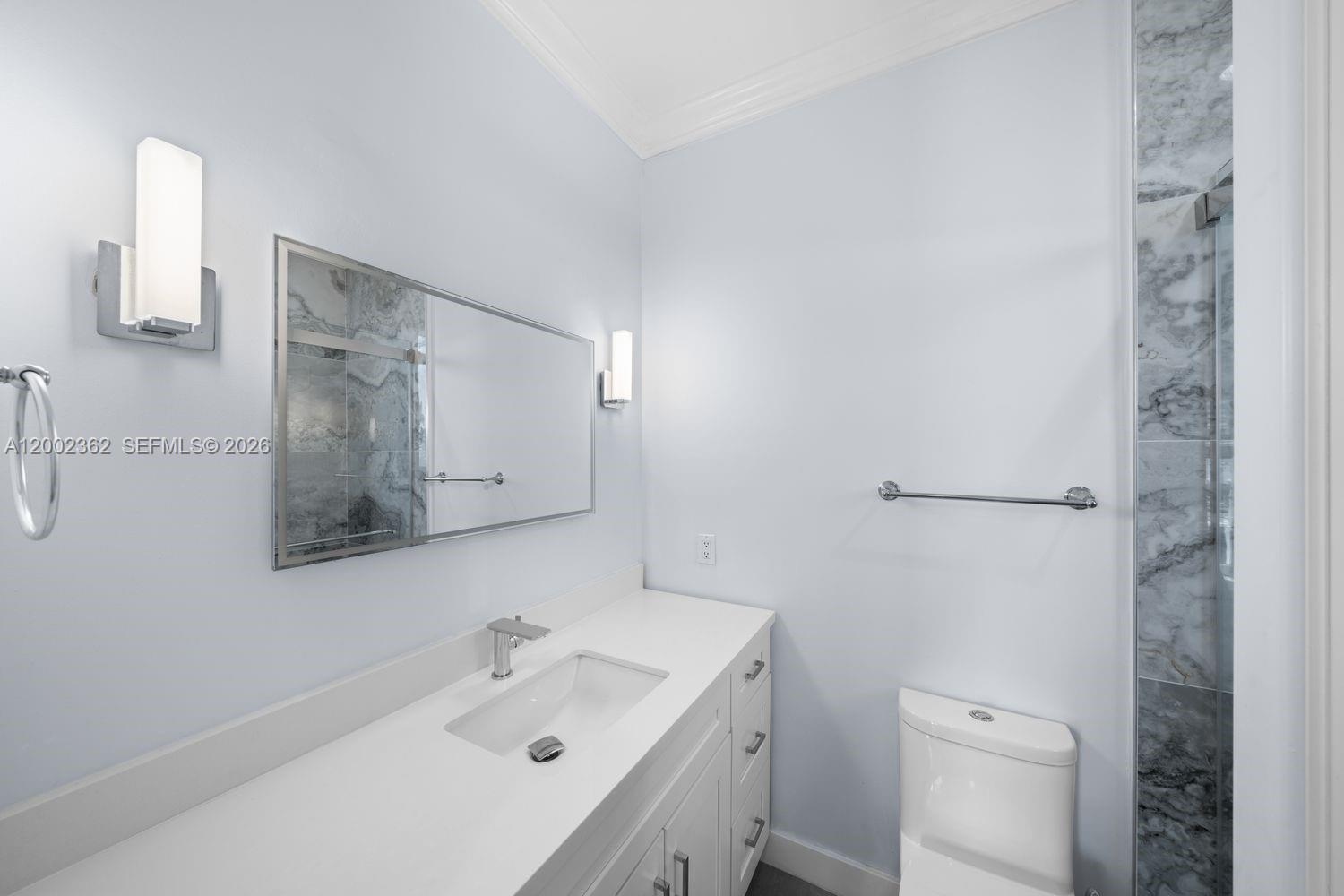 LAUDERDALE SHORES REAMEN - Residential