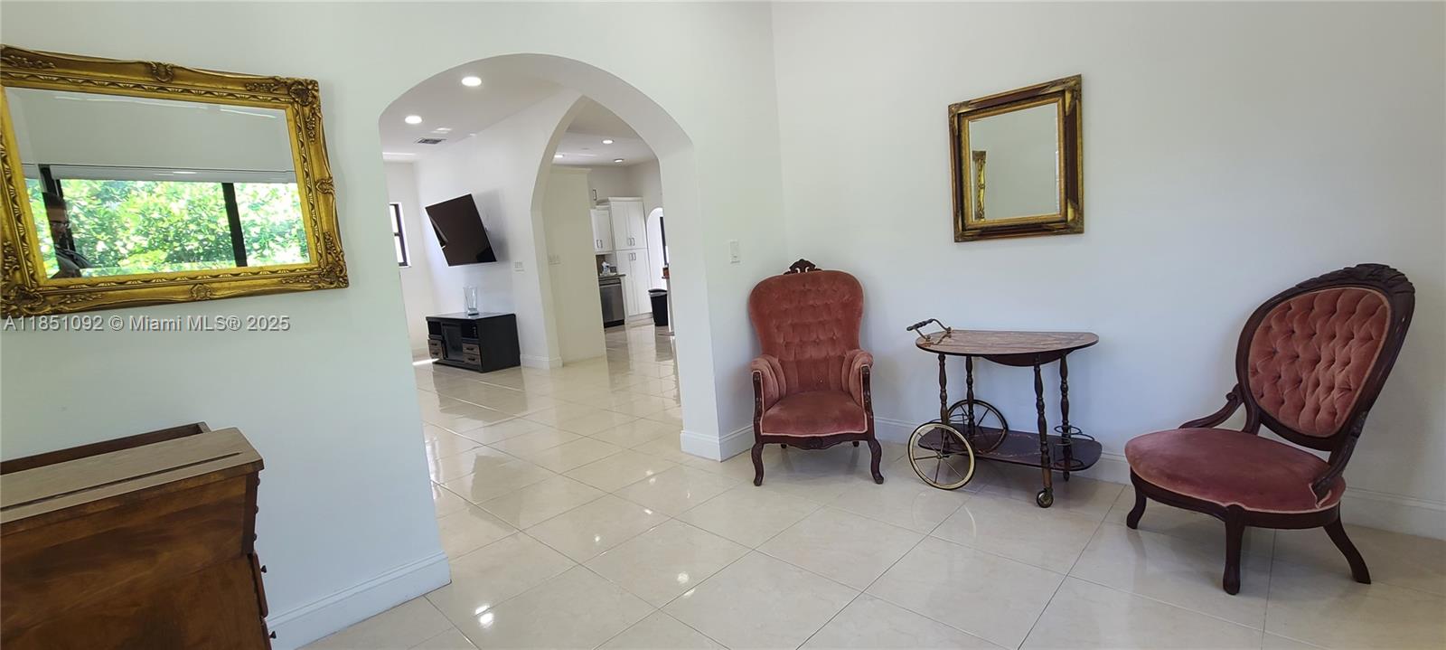 KENSINGTON PARK - Residential