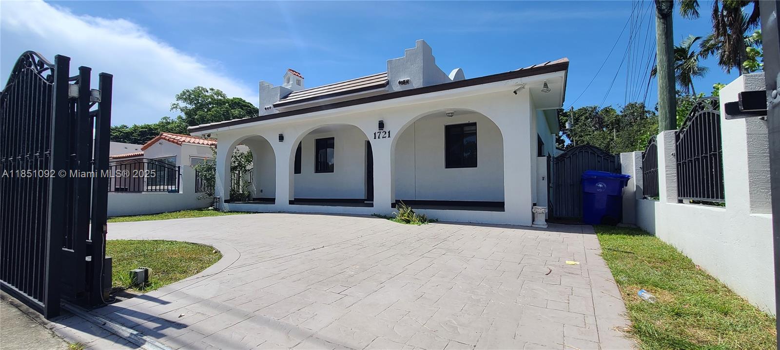 KENSINGTON PARK - Residential