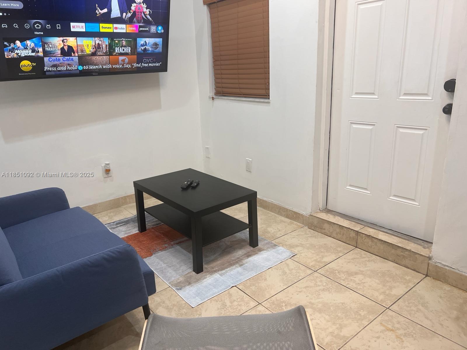 KENSINGTON PARK - Residential