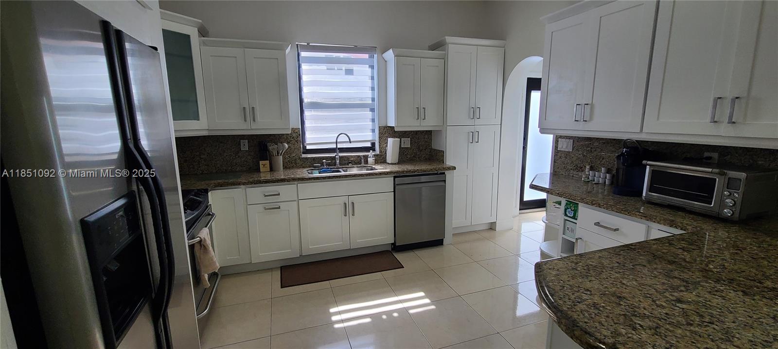 KENSINGTON PARK - Residential