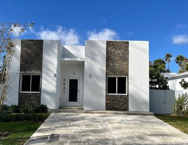 ARROWHEAD ESTATES - Residential