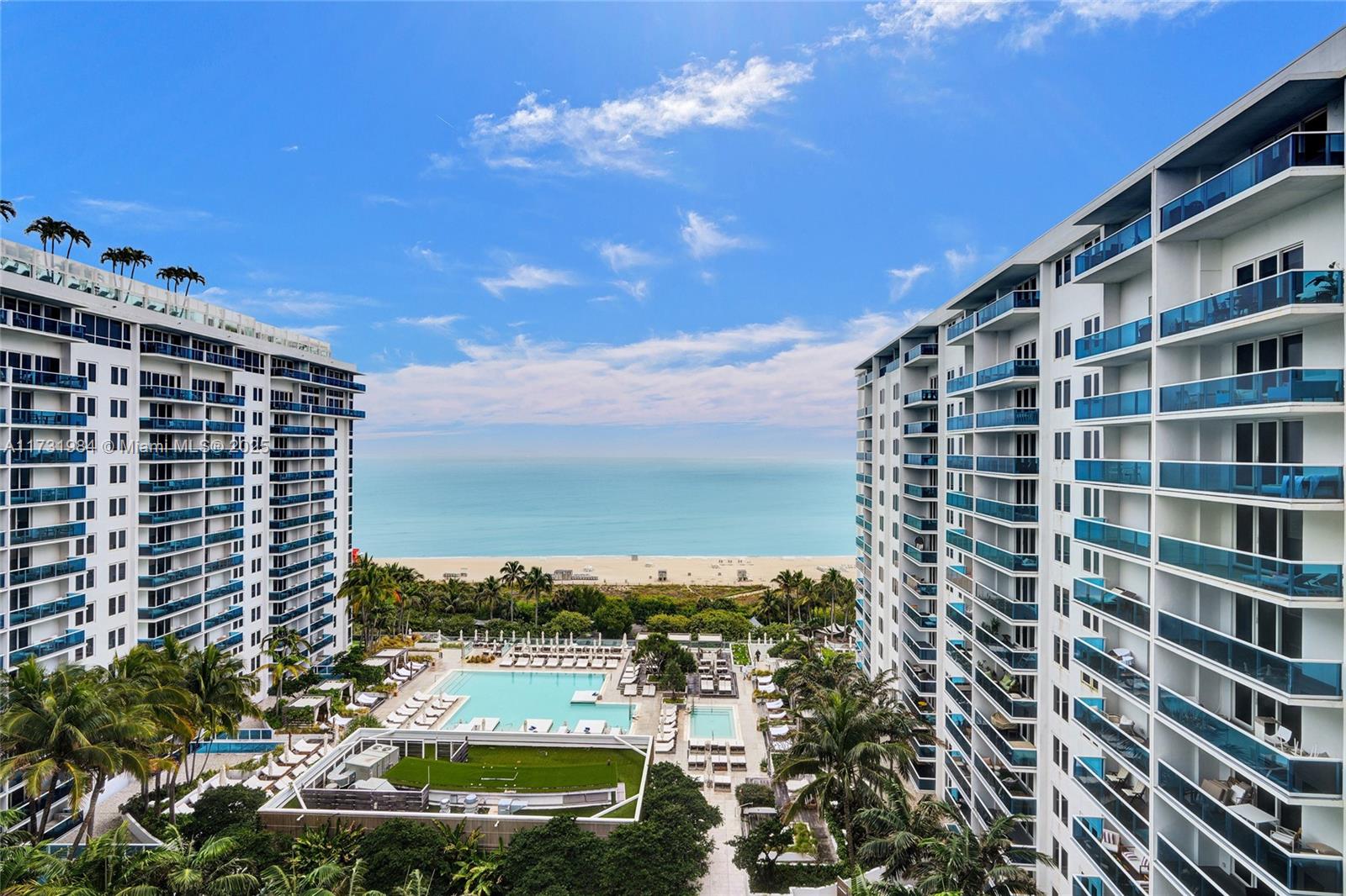 2301 Collins Ave 1425