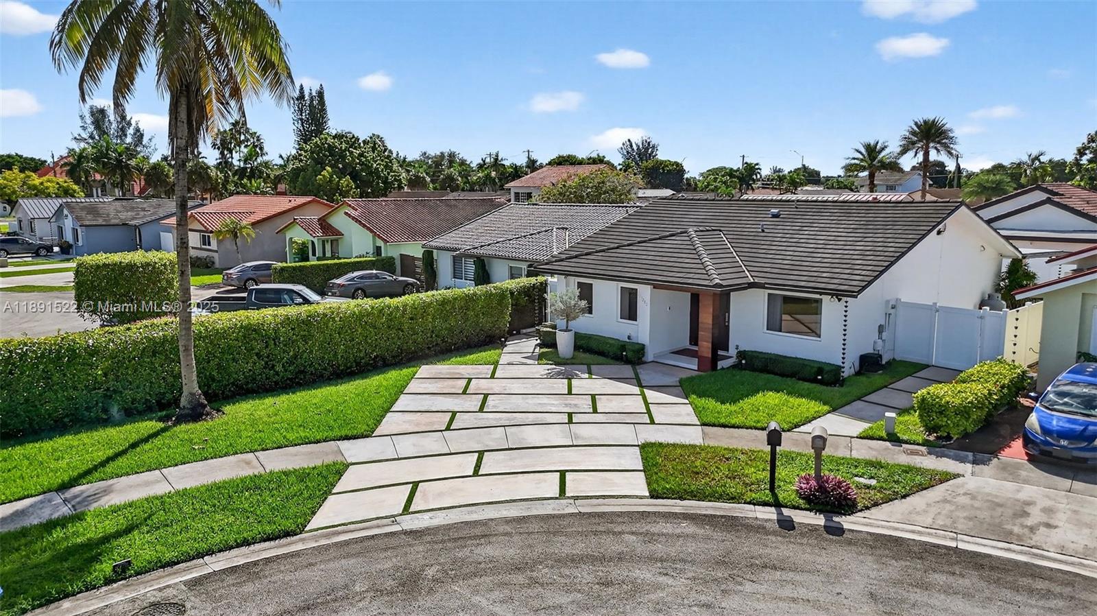 BIRD ESTATES - Residential Lease