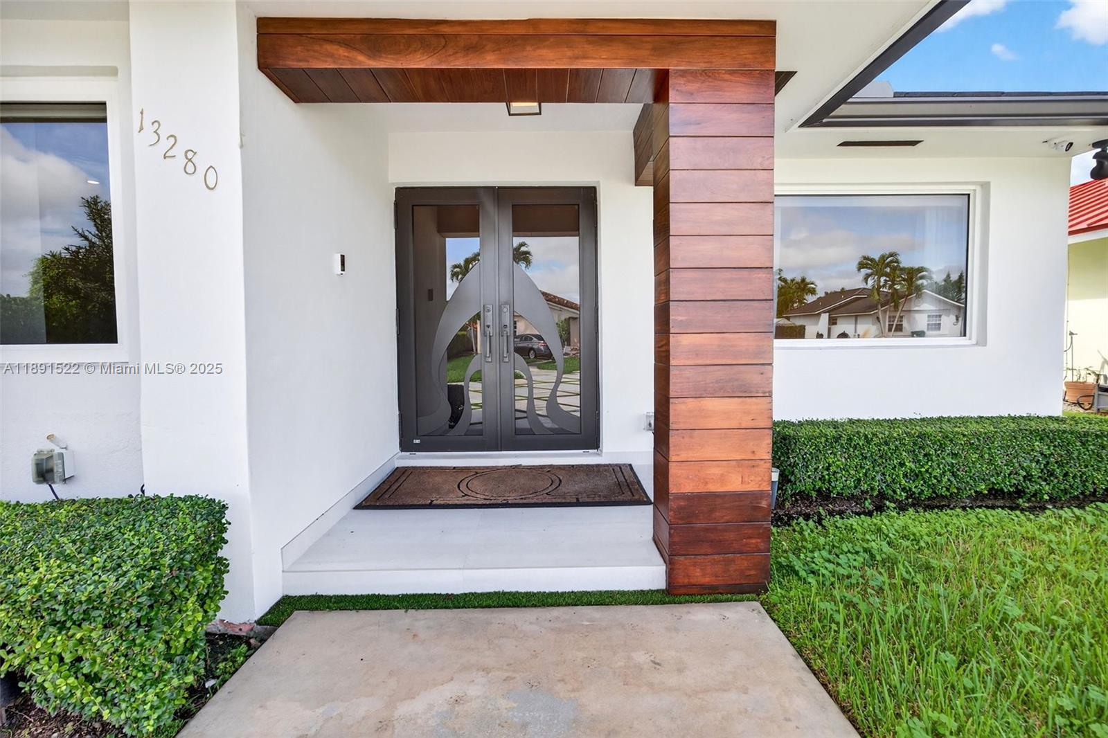 13280 SW 39th Ter