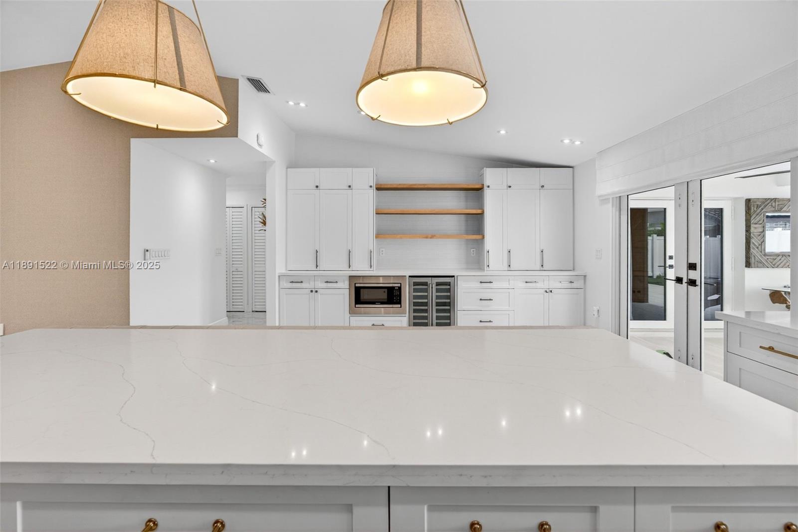 BIRD ESTATES - Residential Lease