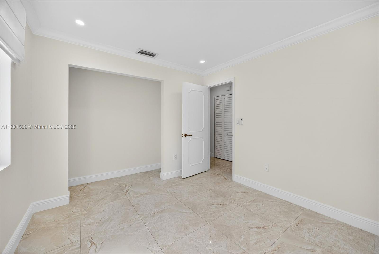 BIRD ESTATES - Residential Lease