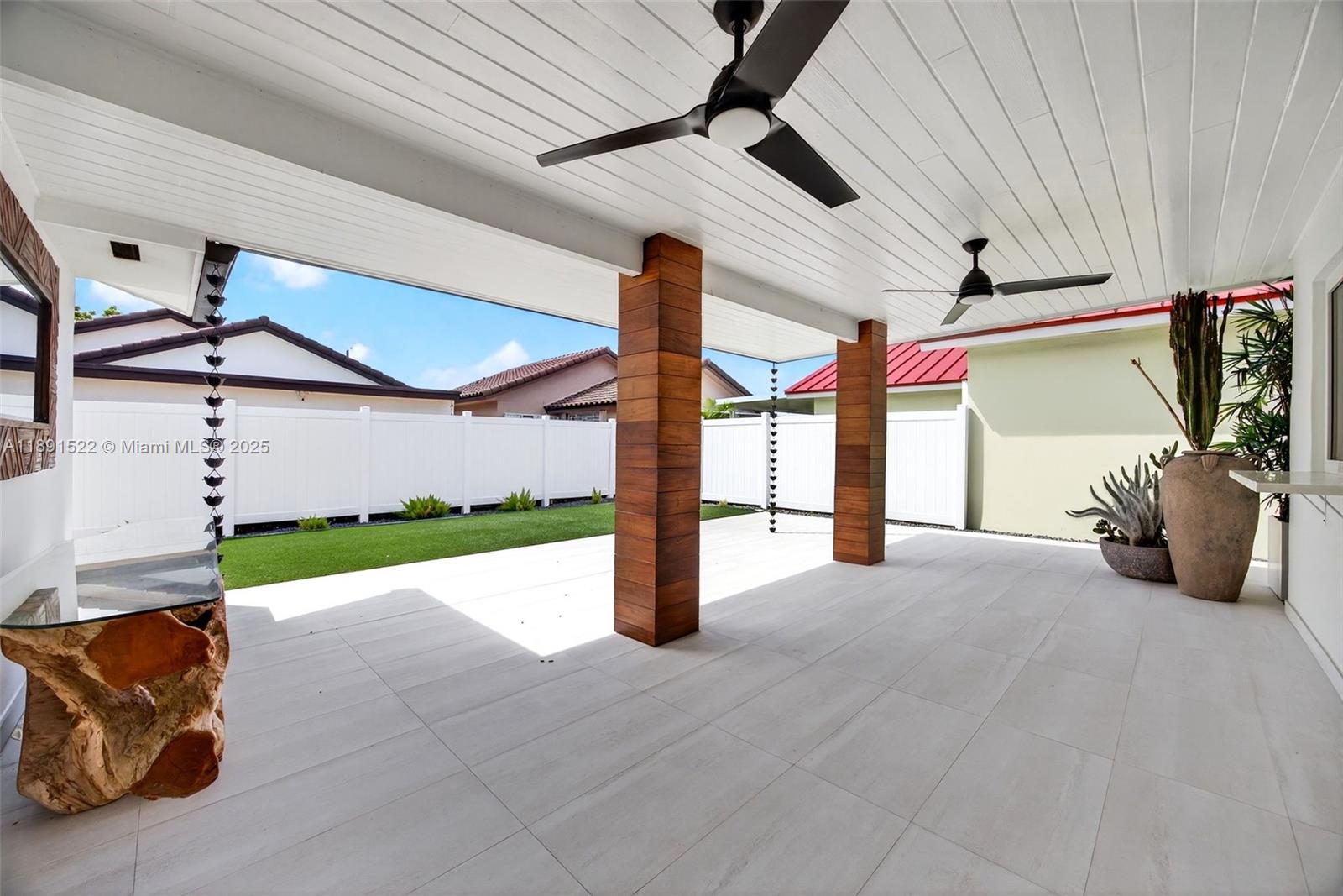 BIRD ESTATES - Residential Lease