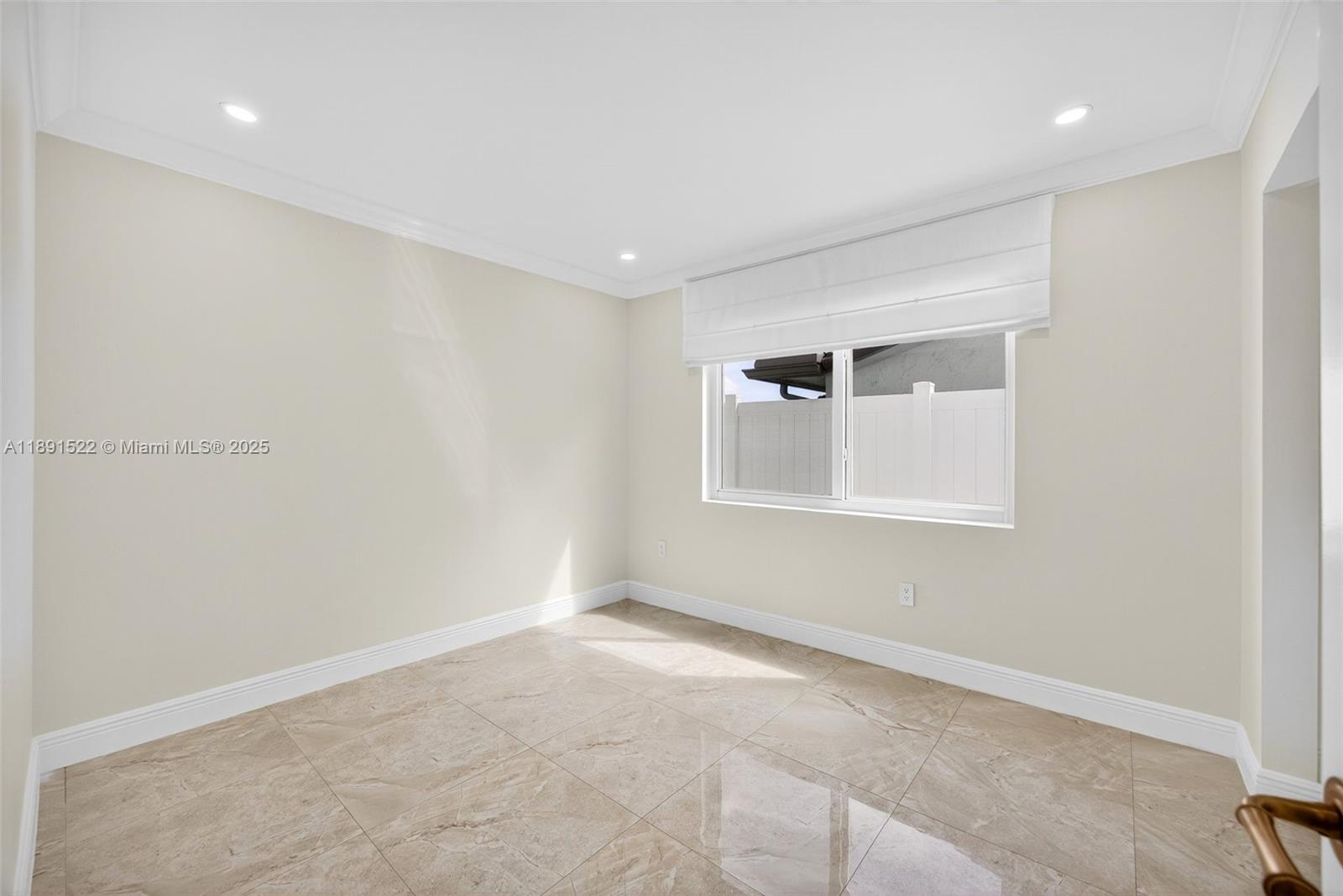 BIRD ESTATES - Residential Lease