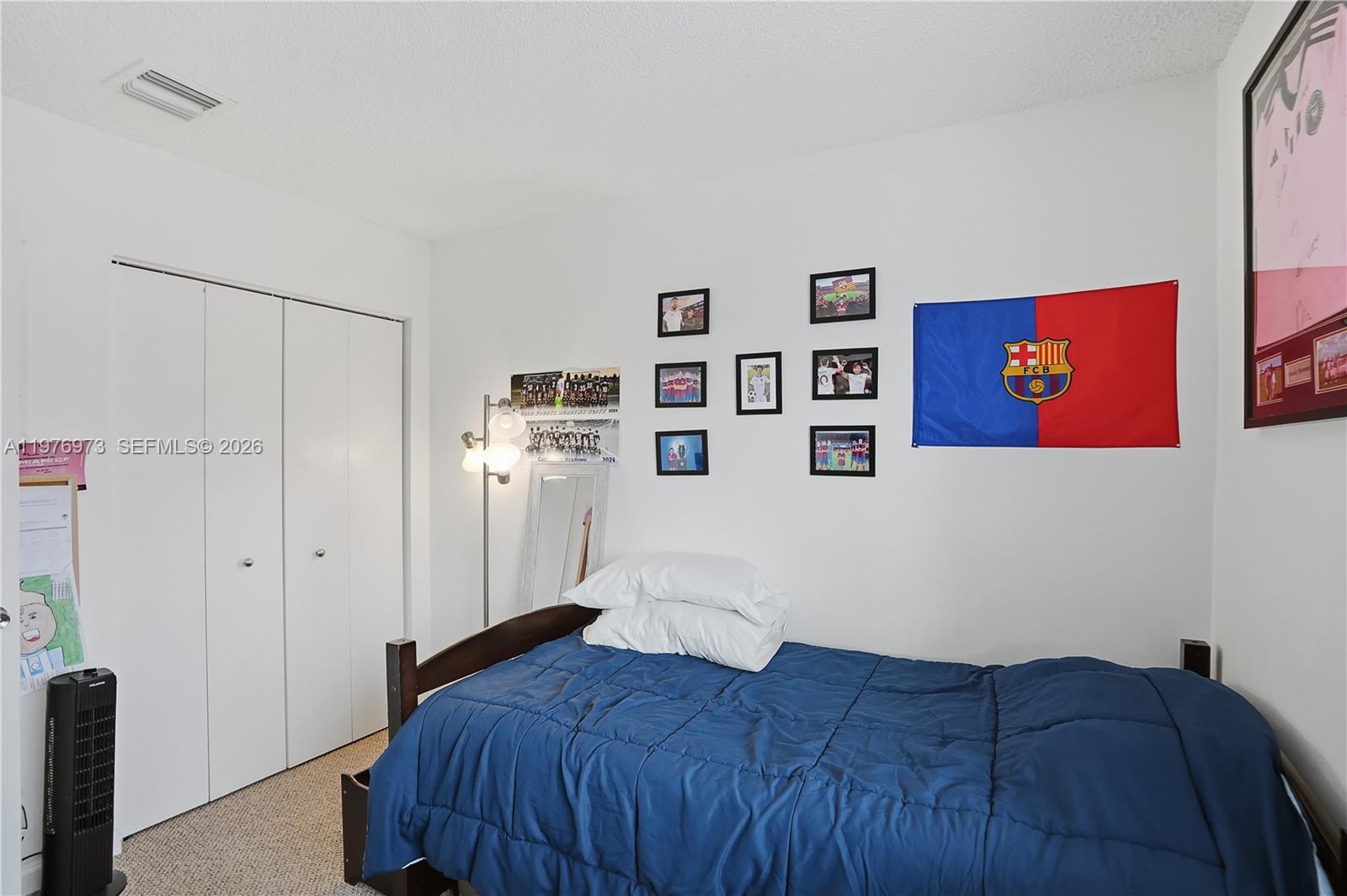 OLYMPIA & YORK RESIDENTIA - Residential