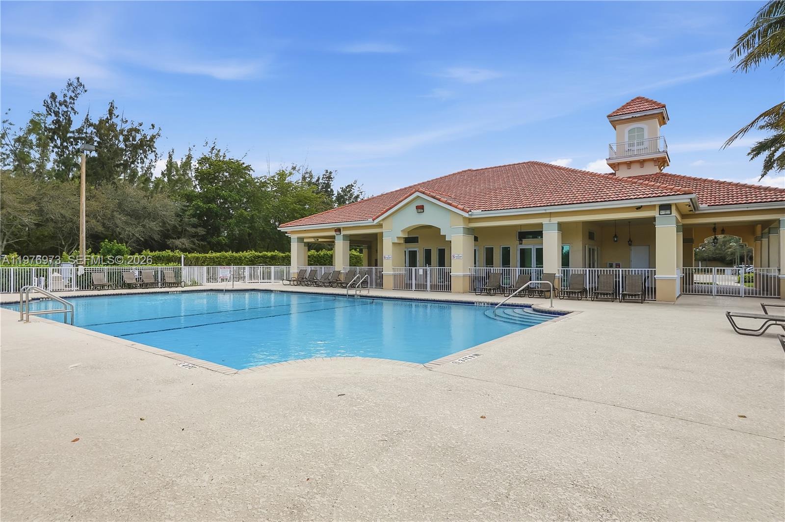 OLYMPIA & YORK RESIDENTIA - Residential