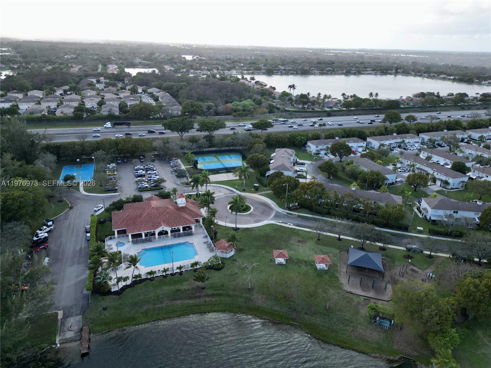 OLYMPIA & YORK RESIDENTIA - Residential