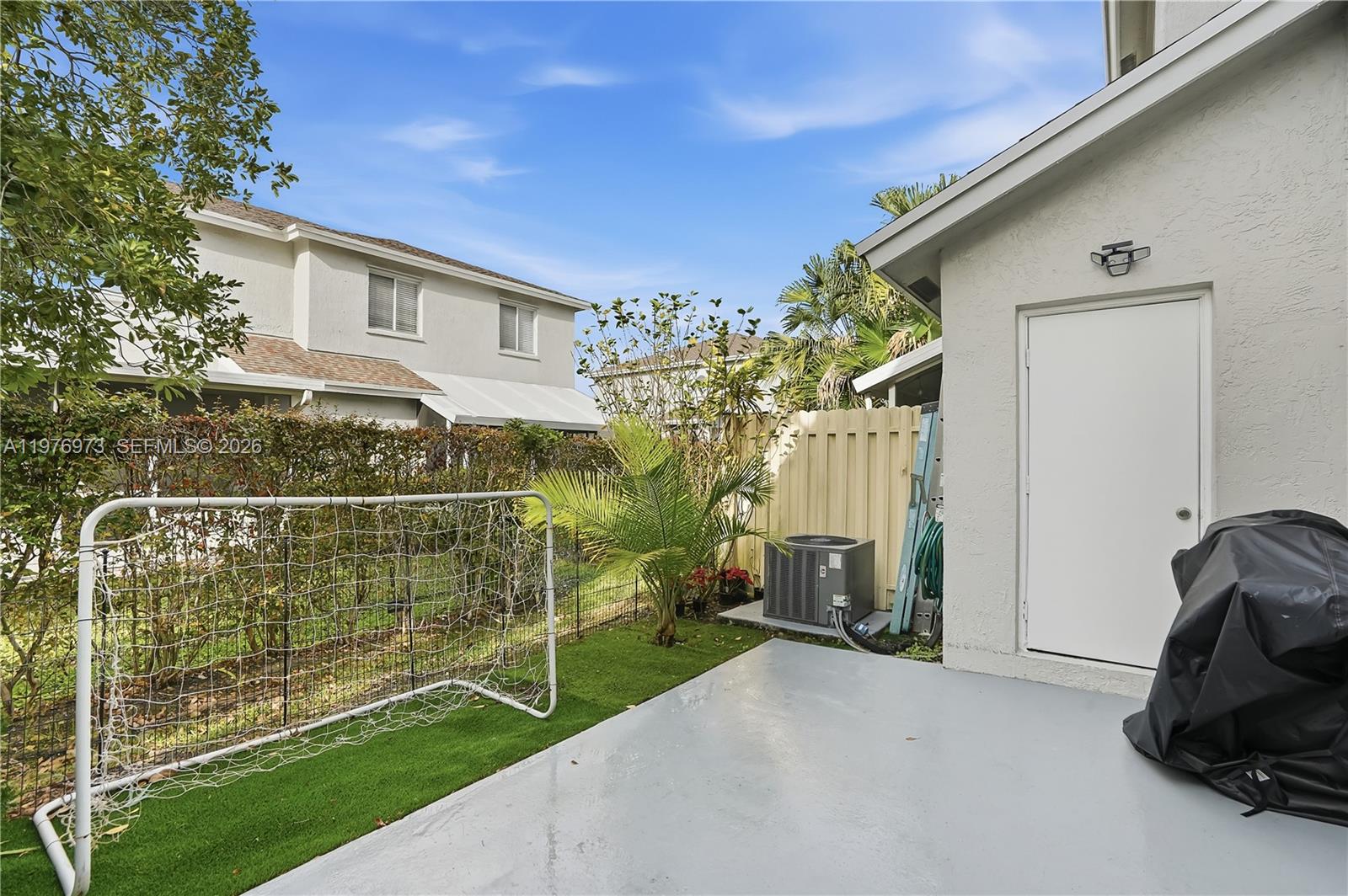 OLYMPIA & YORK RESIDENTIA - Residential