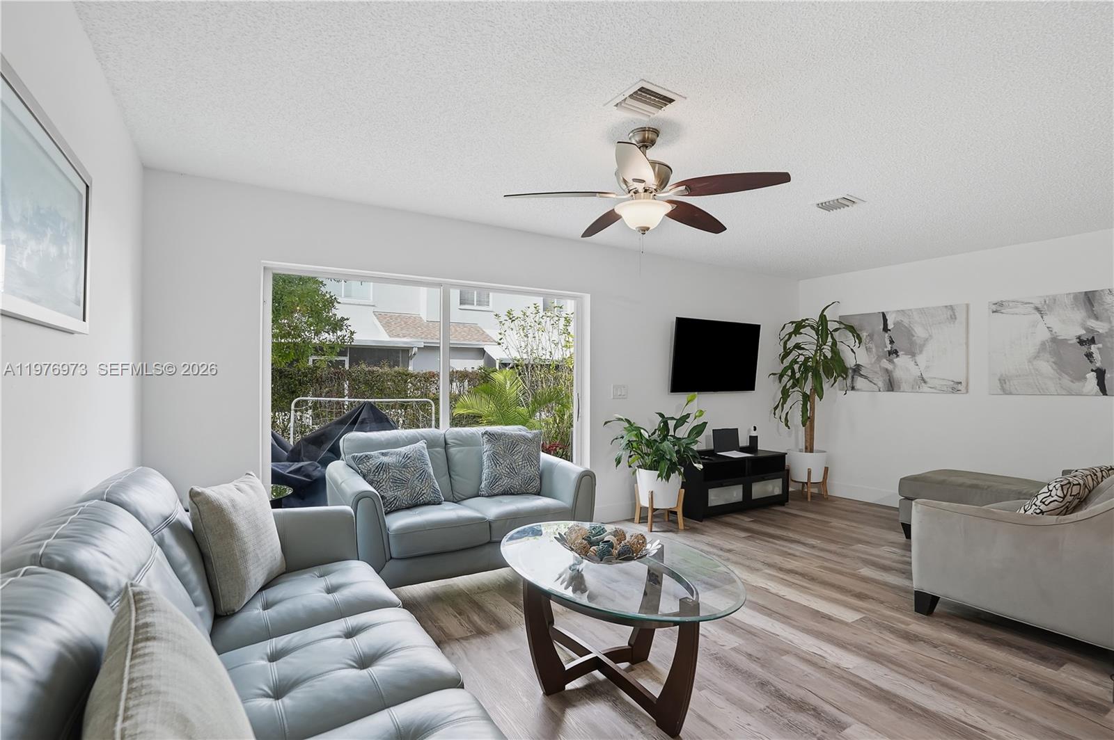 OLYMPIA & YORK RESIDENTIA - Residential