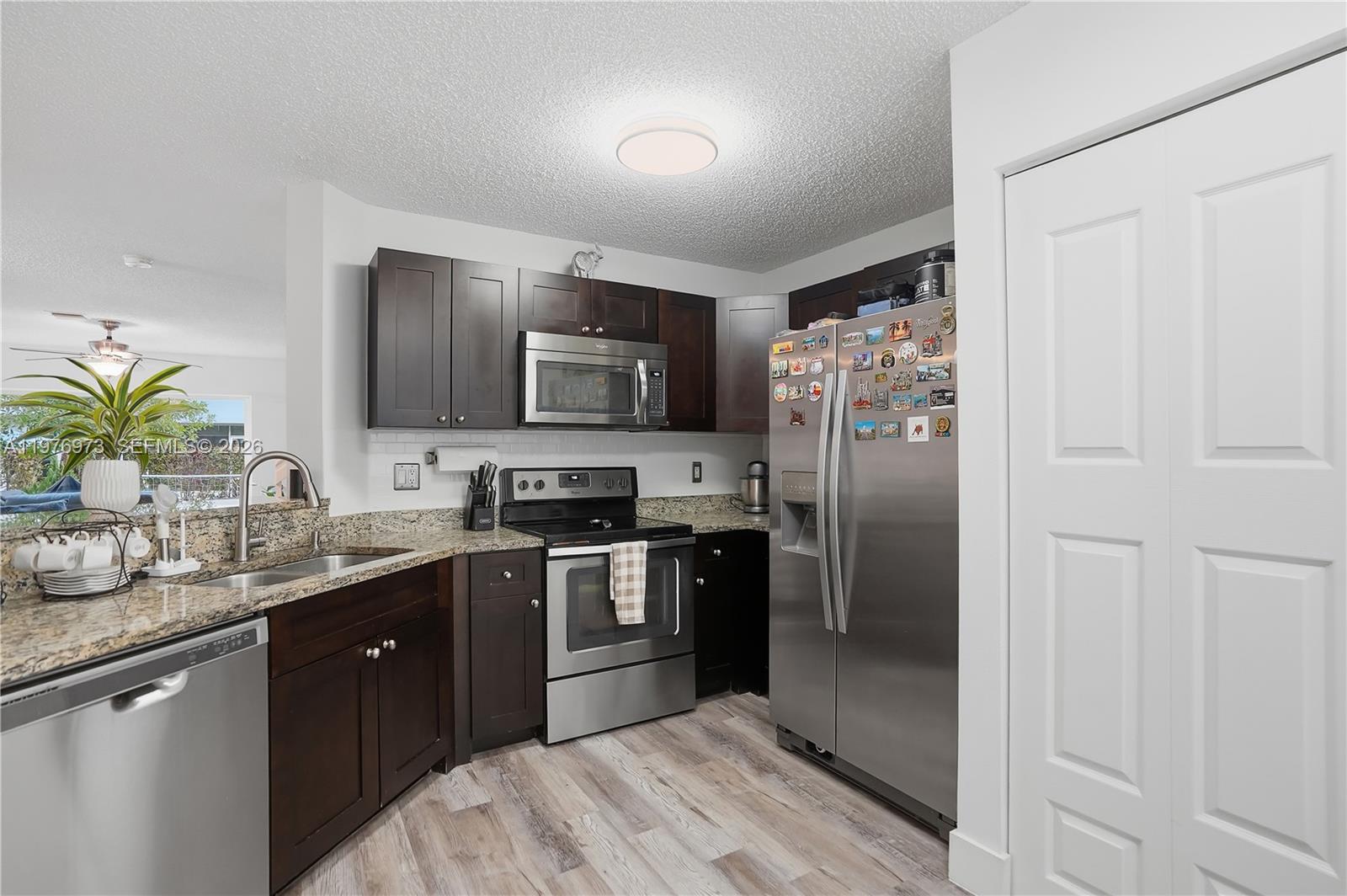 OLYMPIA & YORK RESIDENTIA - Residential