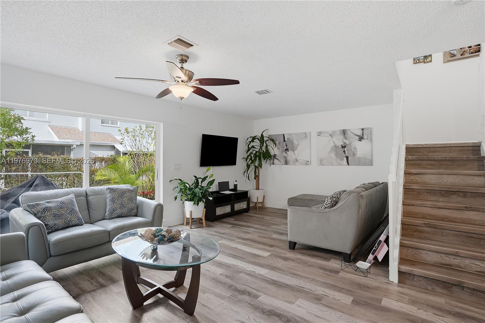 OLYMPIA & YORK RESIDENTIA - Residential