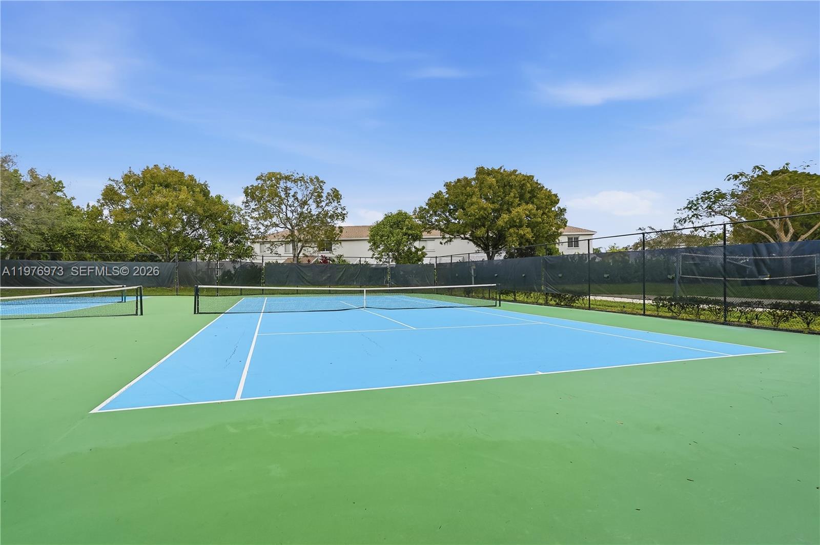 OLYMPIA & YORK RESIDENTIA - Residential