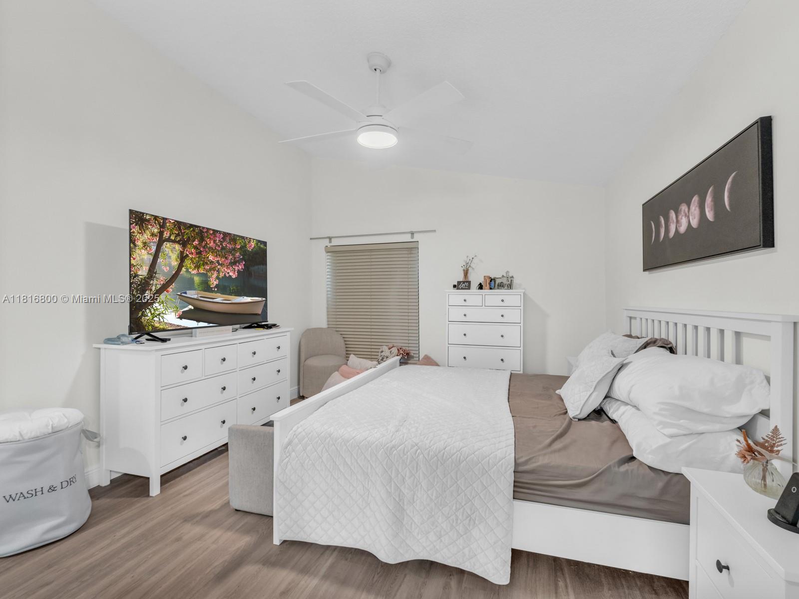 DIMENSIONS NORTH AT CHAPE - Residential